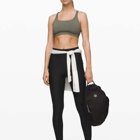 Lululemon Mapped Out High-Rise Tight 28"
Black / Black - Picture 2 of 7